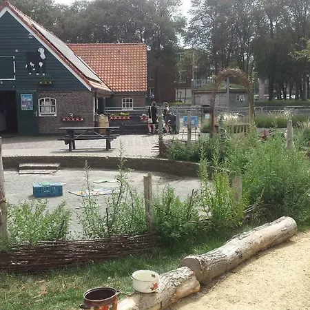 Holiday Rosuro Beach House * Den Haag